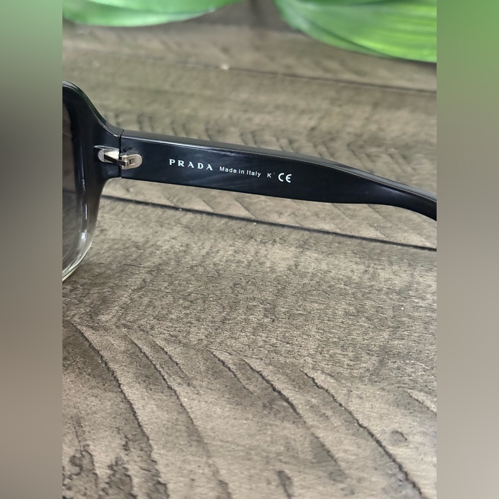 Prada Black Sunglasses - Picture 13 of 16